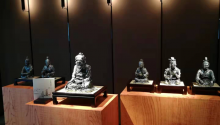 皇家雪兰莪“有教无类”系列精品雕塑北京首发